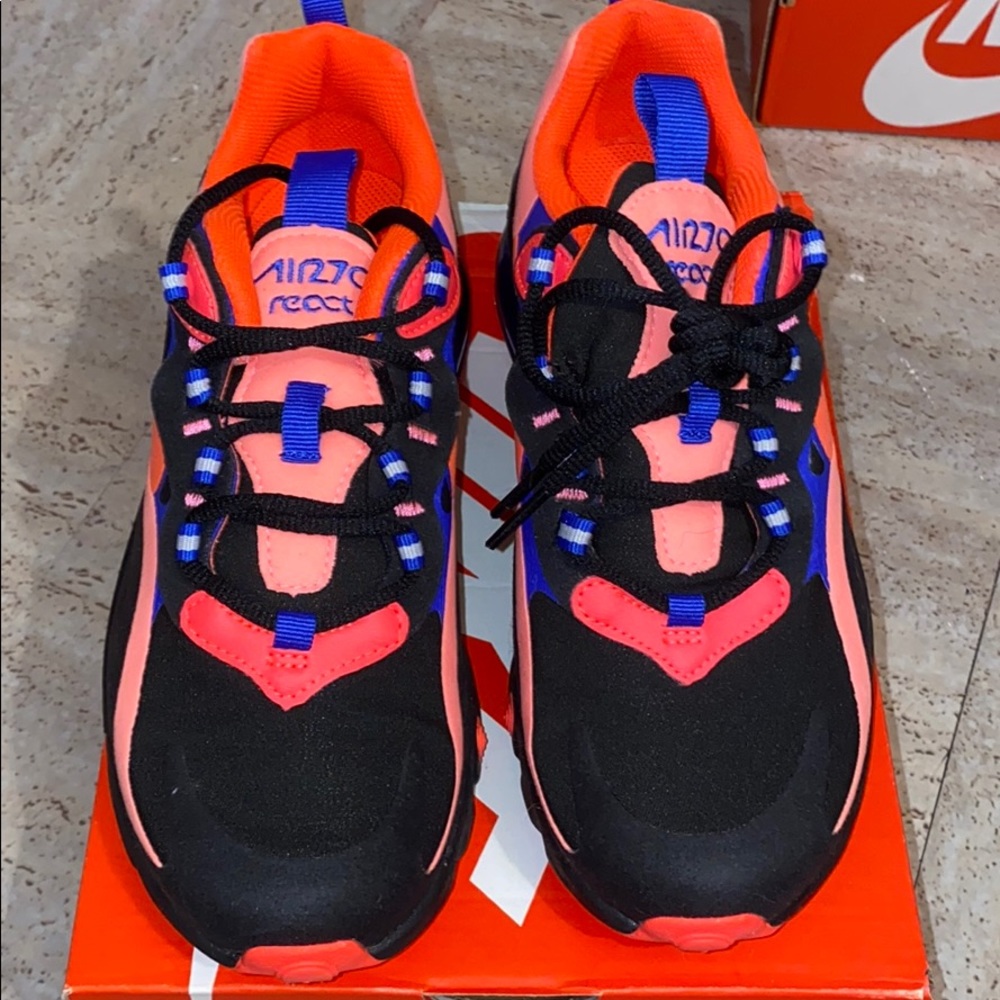 Nike Air Max 270